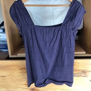 Theory sleeveless Top.